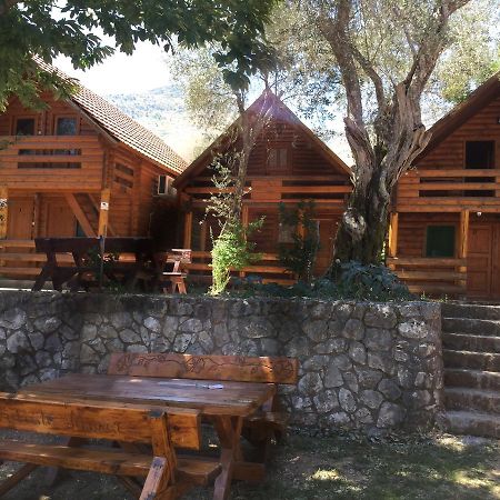 B&B Skadar Lake Murici บาร์ ภายนอก รูปภาพ