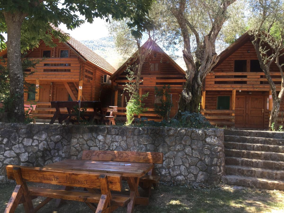 B&B Skadar Lake Murici บาร์ ภายนอก รูปภาพ